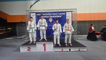 Judo klub Ippon Kamnik do medalj v Gradiški (2)